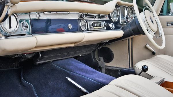 1968 Mercedes-Benz 280 SL ‘Pagoda' For Sale (picture :index of 59)