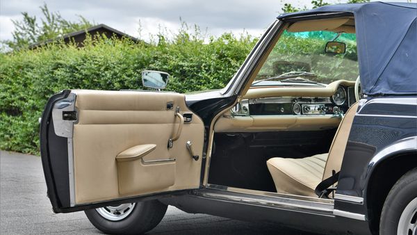 1968 Mercedes-Benz 280 SL ‘Pagoda' For Sale (picture :index of 70)