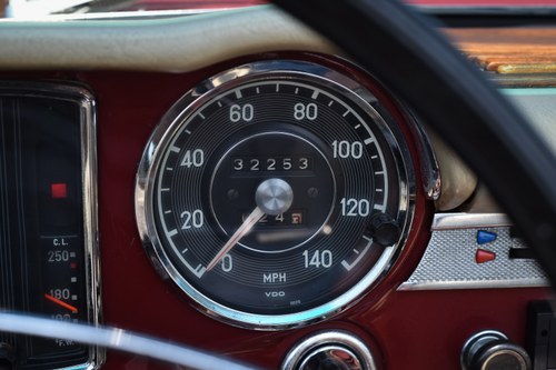 1969 Mercedes-Benz 280SL 4-speed Pagoda LHD In vendita (immagine 55 di 170)