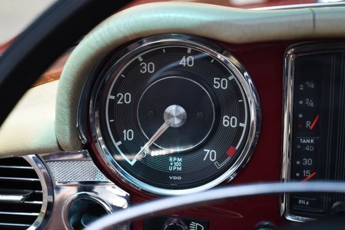 1969 Mercedes-Benz 280SL 4-speed Pagoda LHD In vendita (immagine 54 di 170)