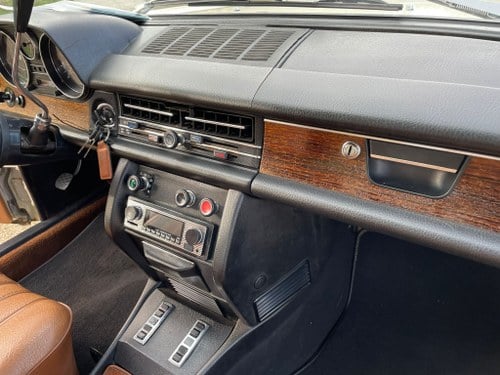 1970 Mercedes-Benz 250 (W114) En venta (imagen 17 de 64)