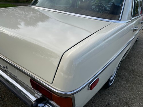 1970 Mercedes-Benz 250 (W114) En venta (imagen 35 de 64)