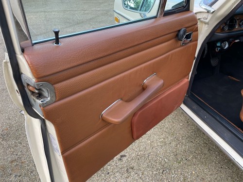 1970 Mercedes-Benz 250 (W114) En venta (imagen 27 de 64)