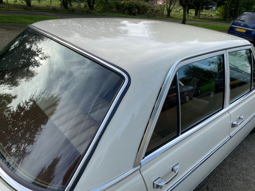 1970 Mercedes-Benz 250 (W114) En venta (imagen 33 de 64)