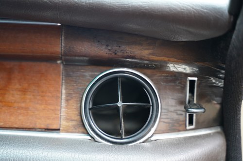 1972 Mercedes-Benz 280S LHD (W108) In vendita (immagine 29 di 140)