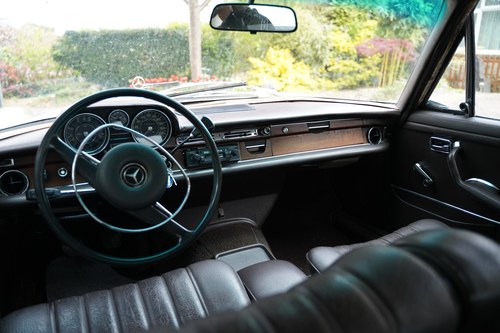 1972 Mercedes-Benz 280S LHD (W108) In vendita (immagine 55 di 140)