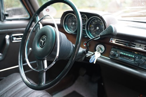 1972 Mercedes-Benz 280S LHD (W108) In vendita (immagine 32 di 140)