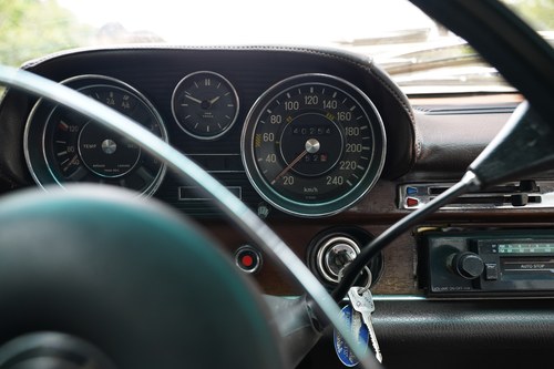 1972 Mercedes-Benz 280S LHD (W108) In vendita (immagine 36 di 140)