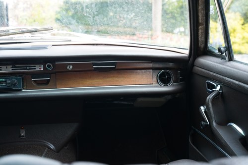 1972 Mercedes-Benz 280S LHD (W108) In vendita (immagine 52 di 140)