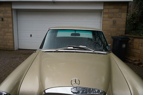 1972 Mercedes-Benz 280S LHD (W108) In vendita (immagine 92 di 140)