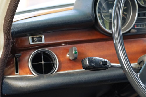 1972 Mercedes-Benz 280SE Automatic For Sale (picture 51 of 157)