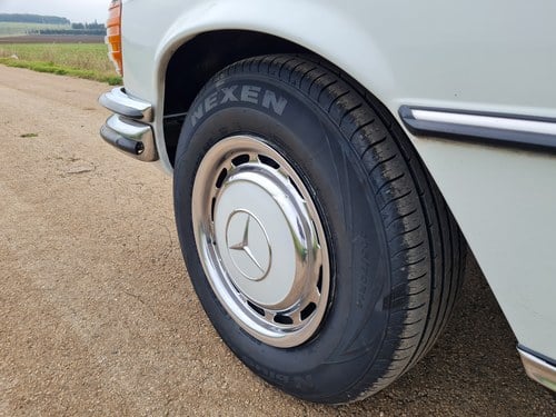 1974 Mercedes-Benz 350 SE (W116) In vendita (immagine 23 di 79)