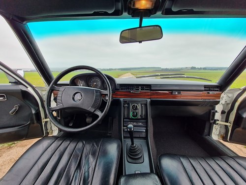 1974 Mercedes-Benz 350 SE (W116) In vendita (immagine 47 di 79)