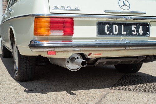 1975 Mercedes Benz 230-4 (W115) In vendita (immagine 108 di 140)