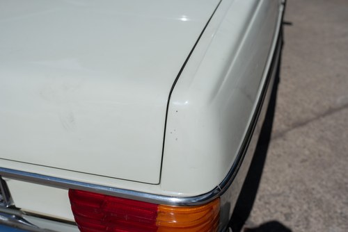1975 Mercedes Benz 230-4 (W115) In vendita (immagine 111 di 140)