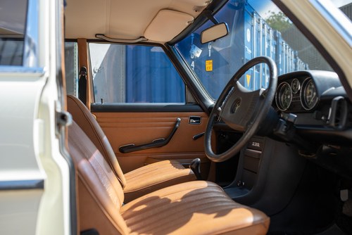 1975 Mercedes Benz 230-4 (W115) In vendita (immagine 67 di 140)