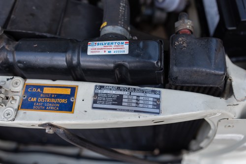 1975 Mercedes Benz 230-4 (W115) In vendita (immagine 122 di 140)