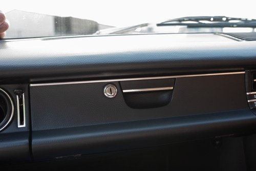 1975 Mercedes Benz 230-4 (W115) In vendita (immagine 55 di 140)