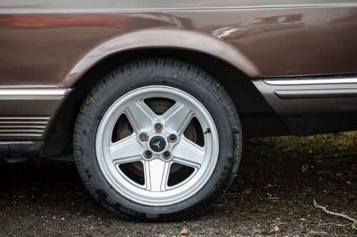 1984 Mercedes-Benz 500 SEC LHD For Sale (picture 24 of 127)