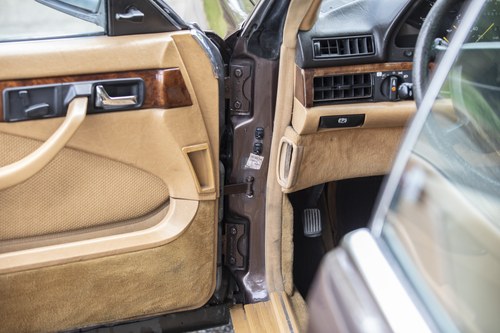 1984 Mercedes-Benz 500 SEC LHD For Sale (picture 33 of 127)