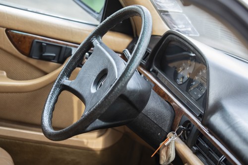 1984 Mercedes-Benz 500 SEC LHD For Sale (picture 41 of 127)