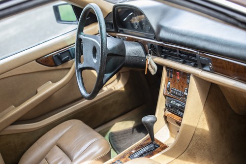 1984 Mercedes-Benz 500 SEC LHD For Sale (picture 39 of 127)