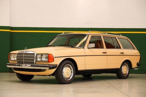 1985 Mercedes-Benz 230TE (T123) For Sale (picture 5 of 94)