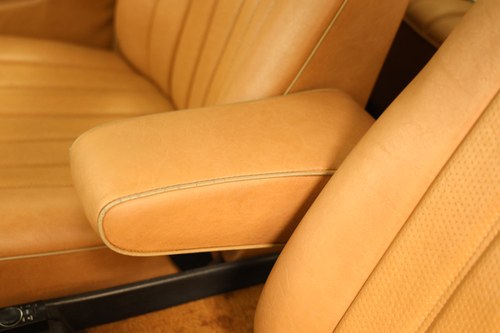 1985 Mercedes-Benz 230TE (T123) For Sale (picture 47 of 94)