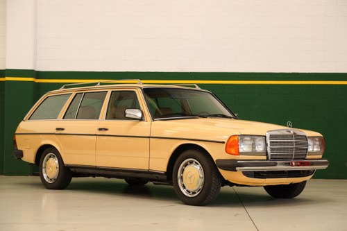 1985 Mercedes-Benz 230TE (T123) For Sale (picture 6 of 94)