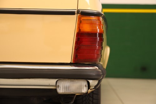 1985 Mercedes-Benz 230TE (T123) For Sale (picture 58 of 94)