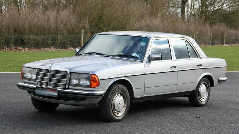 1985 Mercedes-Benz 280 (W123) In vendita (immagine 1 di 114)