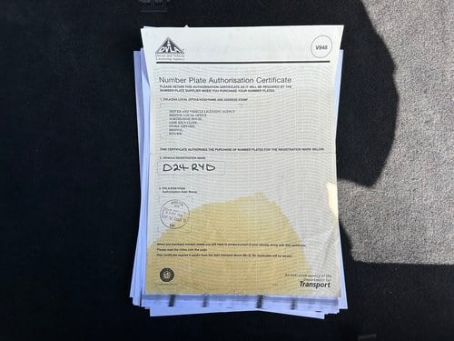 1986 Mercedes-Benz 560 SEC (W126) For Sale (picture 124 of 128)