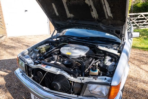 1986 Mercedes-Benz 560 SEC (W126) For Sale (picture 61 of 128)