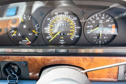 1986 Mercedes-Benz 560 SEC (W126) For Sale (picture 34 of 128)