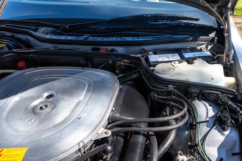 1986 Mercedes-Benz 560 SEC (W126) For Sale (picture 72 of 128)