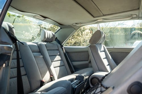 1986 Mercedes-Benz 560 SEC (W126) For Sale (picture 35 of 128)