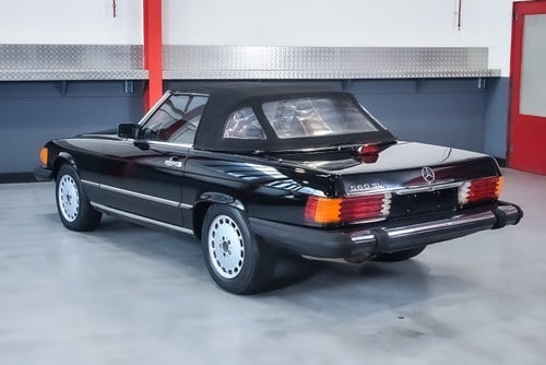 1986 Mercedes-Benz 560SL Convertible V8 (R107) - LHD Te koop (foto 6 van 48)