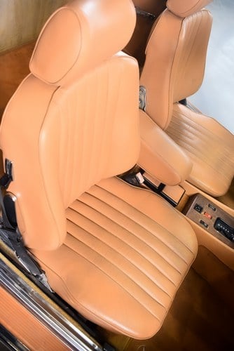 1986 Mercedes-Benz 560SL Convertible V8 (R107) - LHD Te koop (foto 34 van 48)