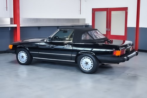 1986 Mercedes-Benz 560SL Convertible V8 (R107) - LHD Te koop (foto 7 van 48)