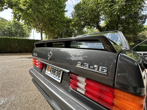 1988 Mercedes-Benz 190E 2.3L 16V Cosworth Manual In vendita (immagine 116 di 181)