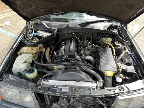 1988 Mercedes-Benz 190E 2.3L 16V Cosworth Manual In vendita (immagine 145 di 181)