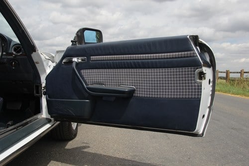 1987 Mercedes Benz 300SL R107 In vendita (immagine 48 di 132)