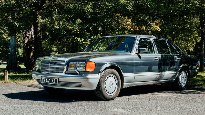 1988 Mercedes 560 SEL For Sale (picture 1 of 60)