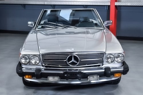 NO RESERVE - 1988 Mercedes-Benz 560 SL LHD (R107) En venta (imagen 5 de 88)