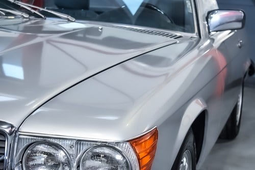 NO RESERVE - 1988 Mercedes-Benz 560 SL LHD (R107) En venta (imagen 63 de 88)