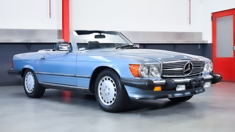 1988 Mercedes R107 560SL Roadster Cabriolet For Sale (picture 1 of 51)