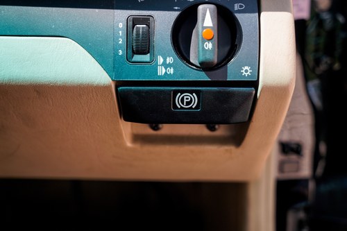 1989 Mercedes-Benz E200 (W124) For Sale (picture 29 of 109)