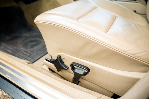 1989 Mercedes-Benz E200 (W124) For Sale (picture 36 of 109)