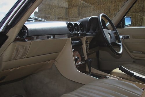 1989 Mercedes-Benz 300SL (R107) For Sale (picture 30 of 132)