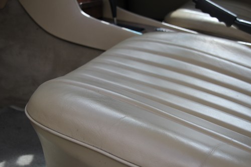 1989 Mercedes-Benz 300SL (R107) For Sale (picture 47 of 132)